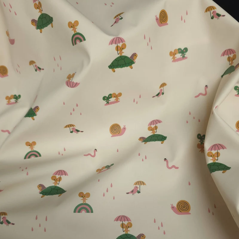 Tissu imperméable | Imprimé Amis de la pluie fantaisistes | Certifié OEKO-TEX®