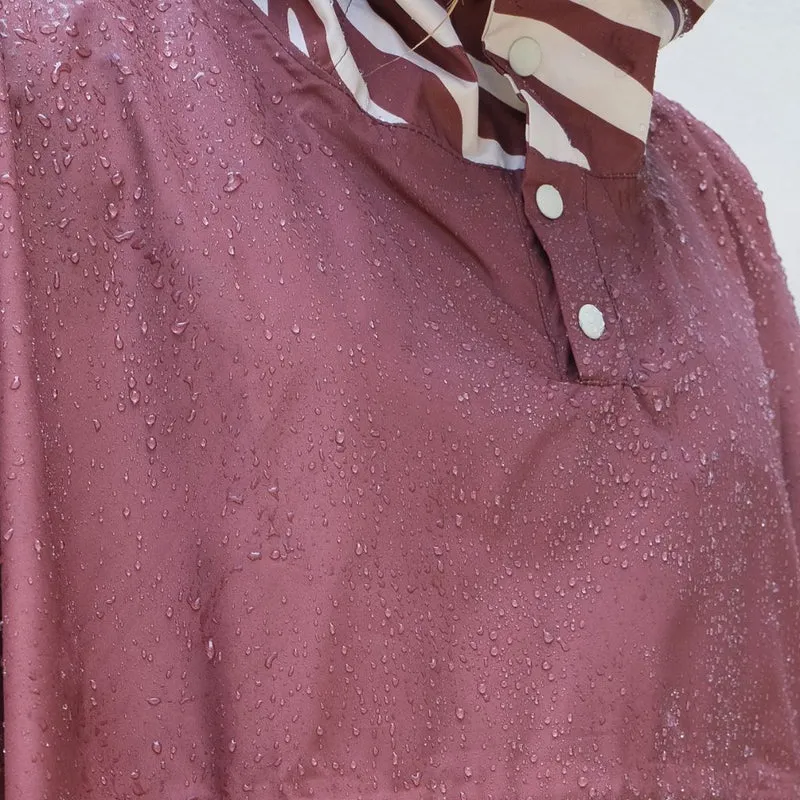 Poncho de pluie court Poule Party adulte Chocolate Zebra