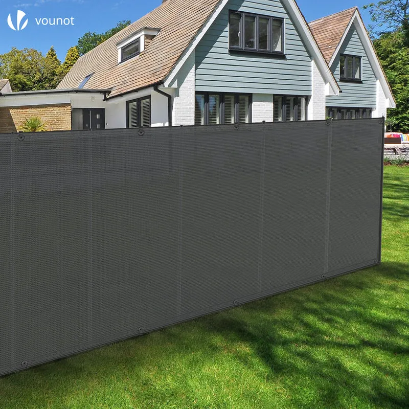 Brise vue occultant en HDPE 150g/m² 1.5x10m avec attaches de fixation gris