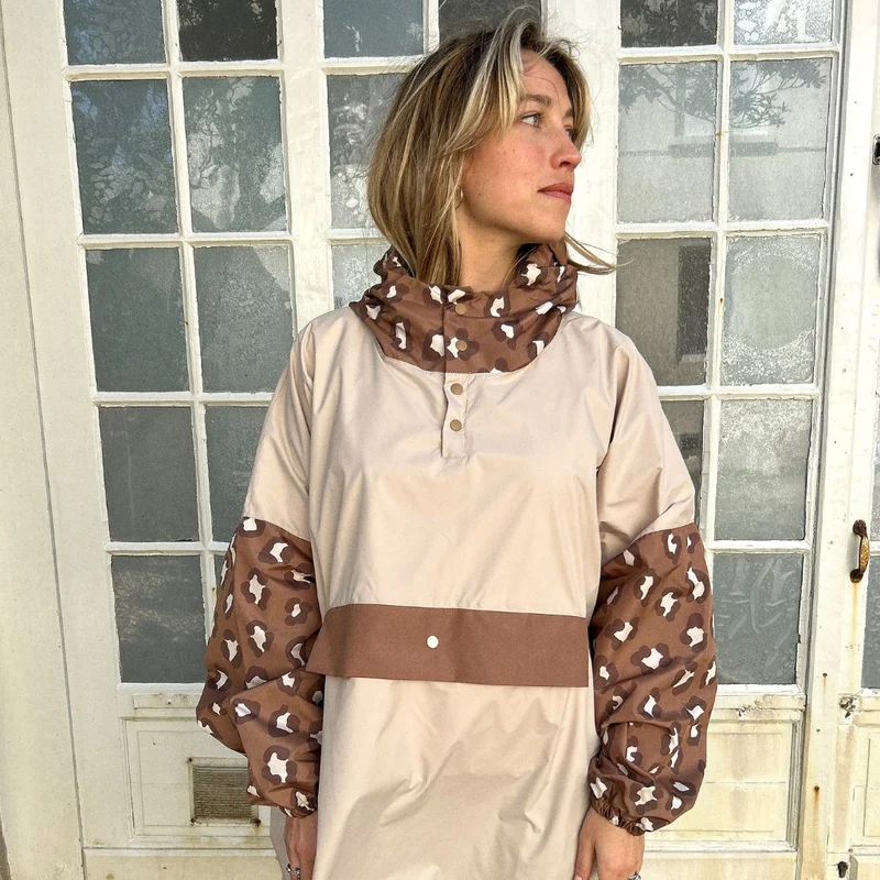 Poncho de pluie Léopard Poule Party adulte ou enfant