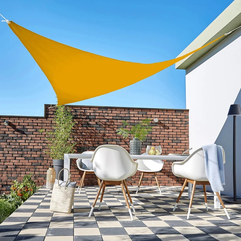 Toile d'ombrage Triangulaire Moutarde
