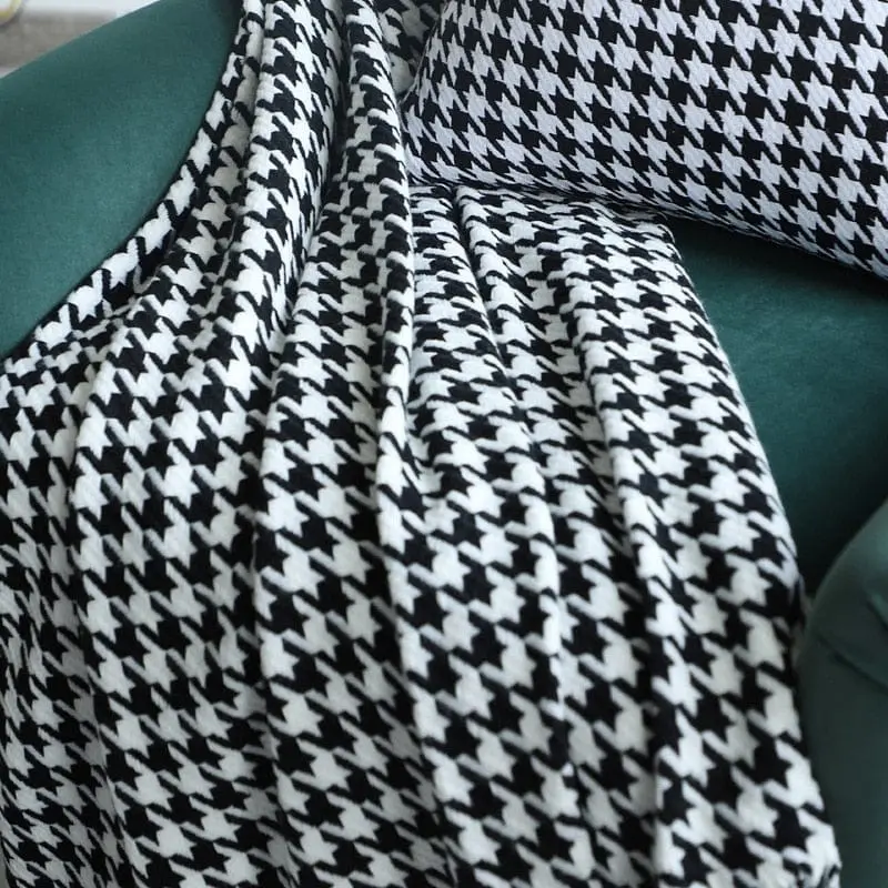 TSINGA - Plaid canapé décoratif noir et blanc