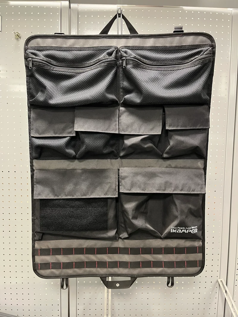Rangement Extérieur Modèle de Démonstration
