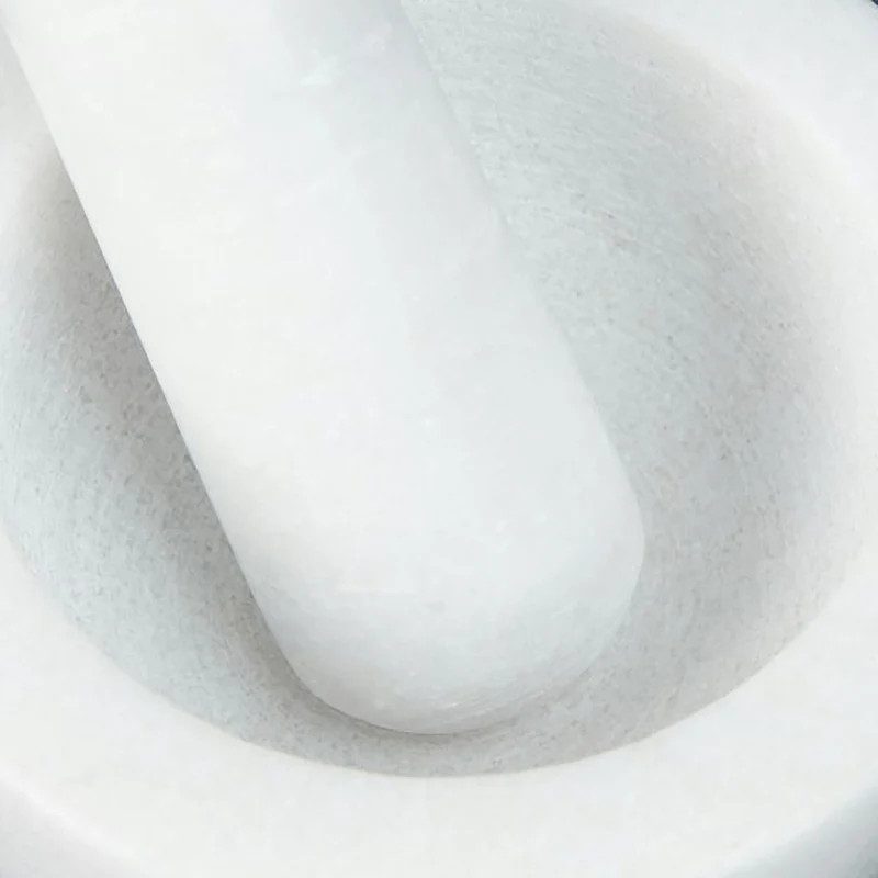 Mortier à épices rond 8 x 10 cm avec pilon efficace design moderne cuisine en marbre blanc 13_0018659