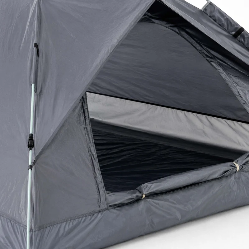 Tente de camping familiale 3-4 personnes montage rapide 135 x 200 x 200 cm avec moustiquaire protection UV en polyester gris 13_0018986