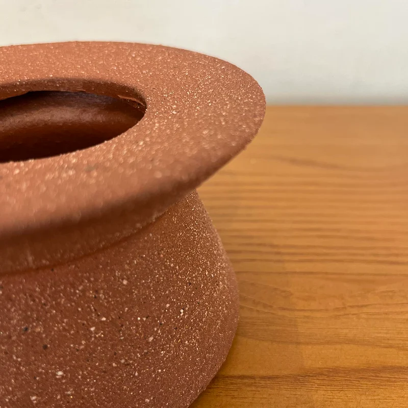 VASE BROWN BAS