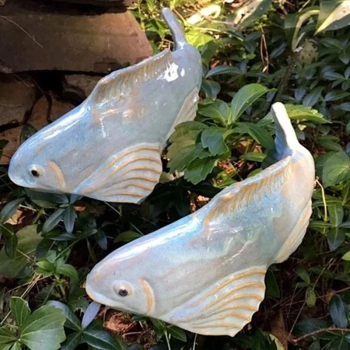 Statue de Carpe Artistique Éclatante
