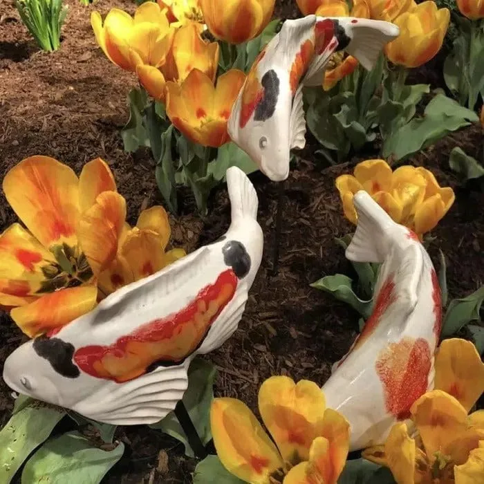 Statue de Carpe Artistique Éclatante