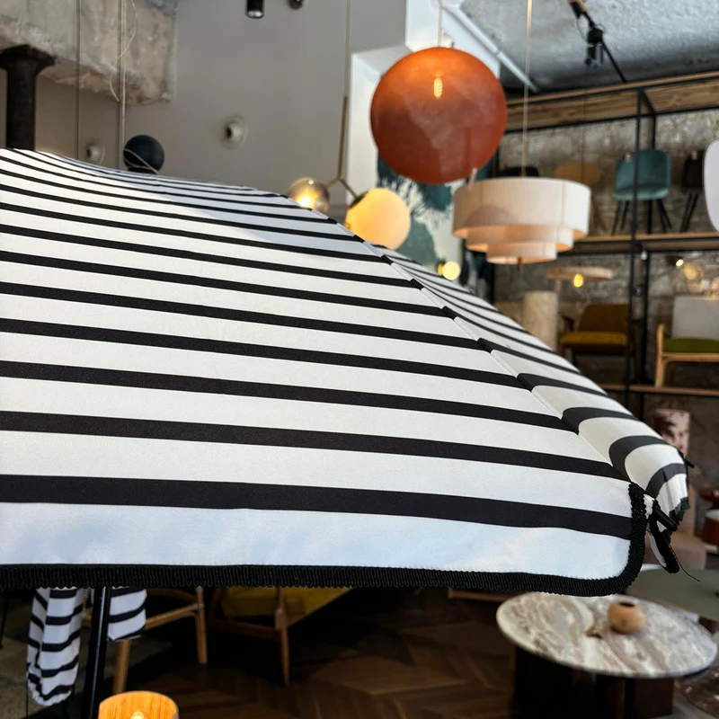 PARASOL RAYÉ NOIR/BLANC
