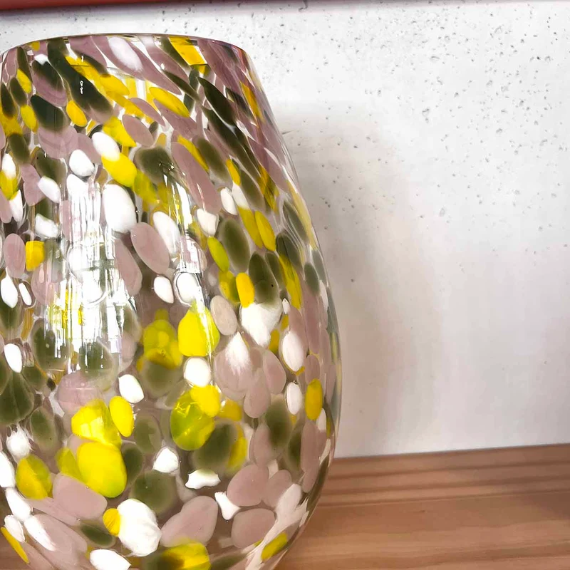 VASE MOTE