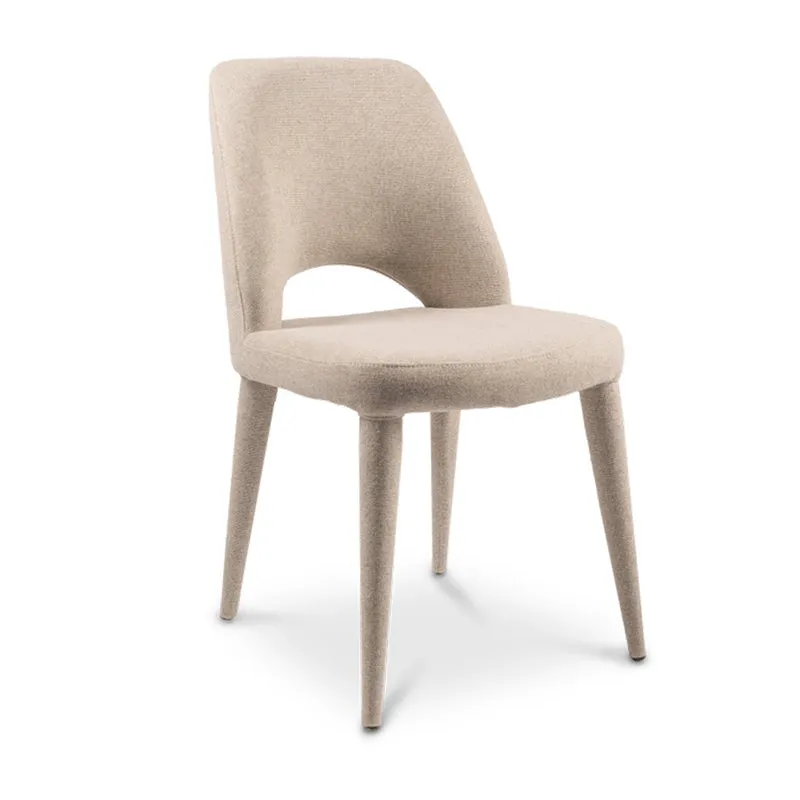 CHAISE HOLY