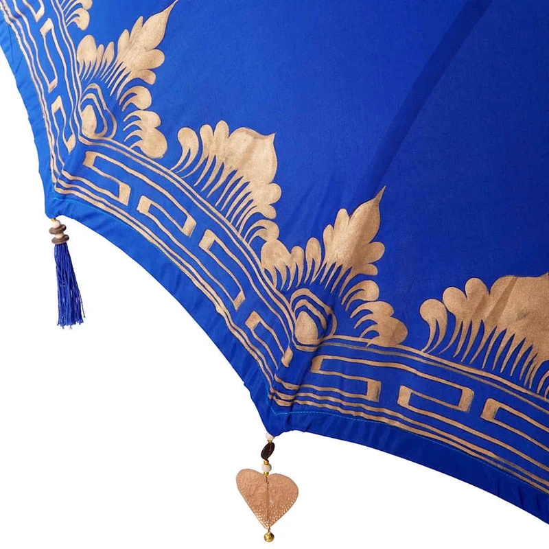 Parasol balinais avec base 215 x 215 x 260 cm ambiance tropicale pratique jardin en coton bleu 02_0055947