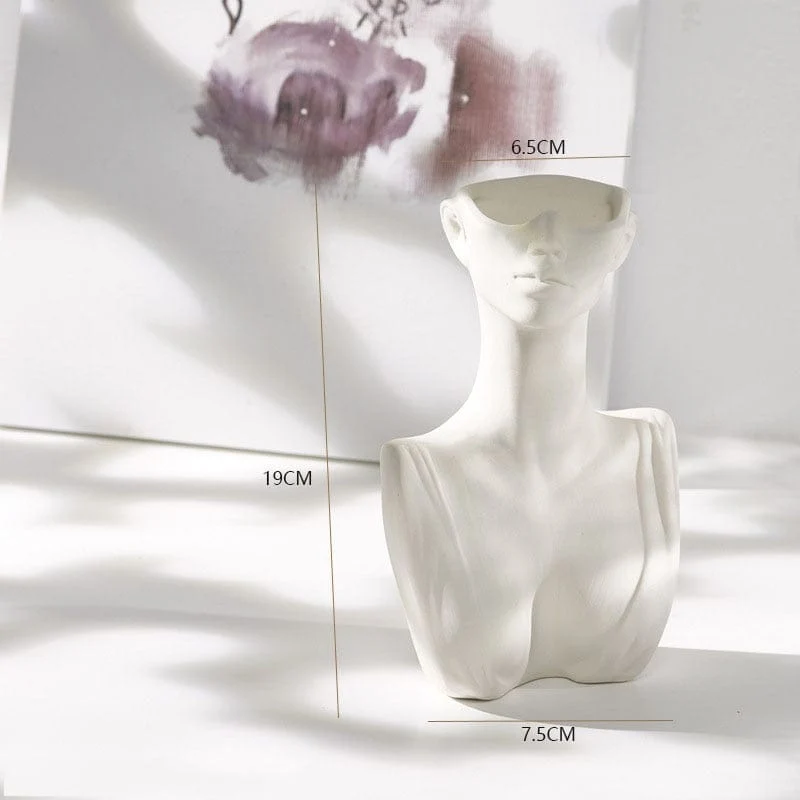 Vase Buste de Femme en Céramique