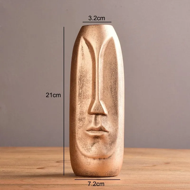 Vase en Céramique "Visage Archaïque"
