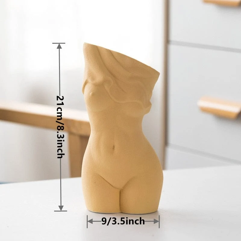 Vase Corps de Femme en Céramique