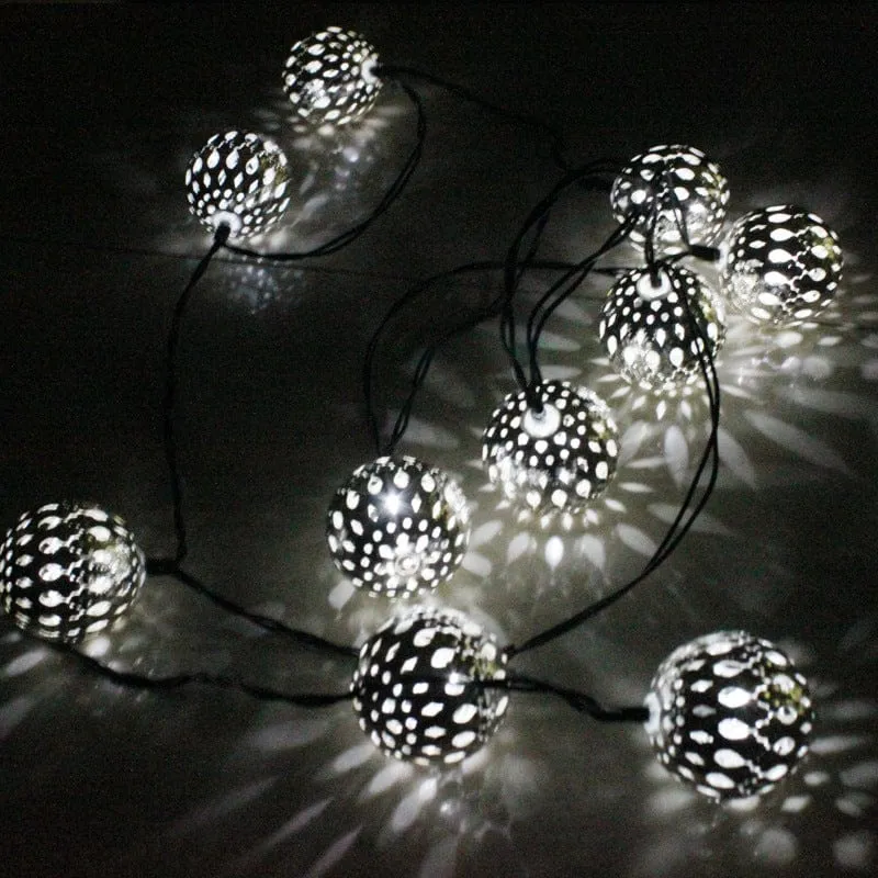 Guirlande Lumineuse Solaire de Boules Marocaines