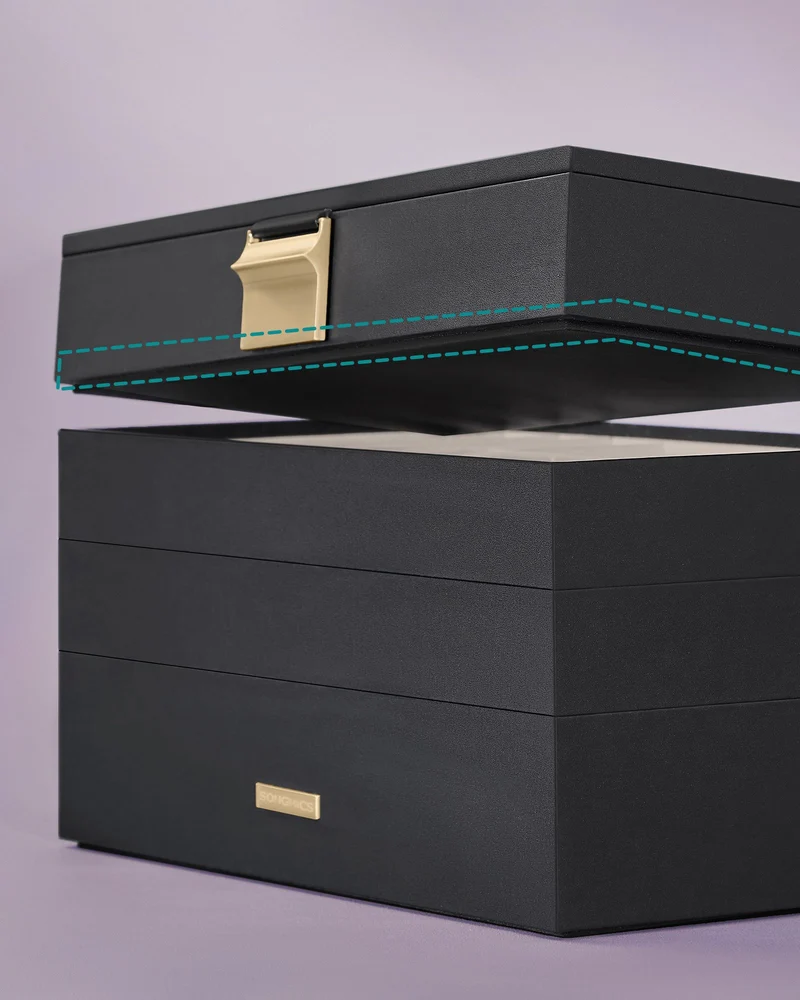 Boîte à bijoux avec 4 plateaux empilables pratique pour tiroir coiffeuse 17 x 28 x 18,3 cm en MDF noir 12_0010589