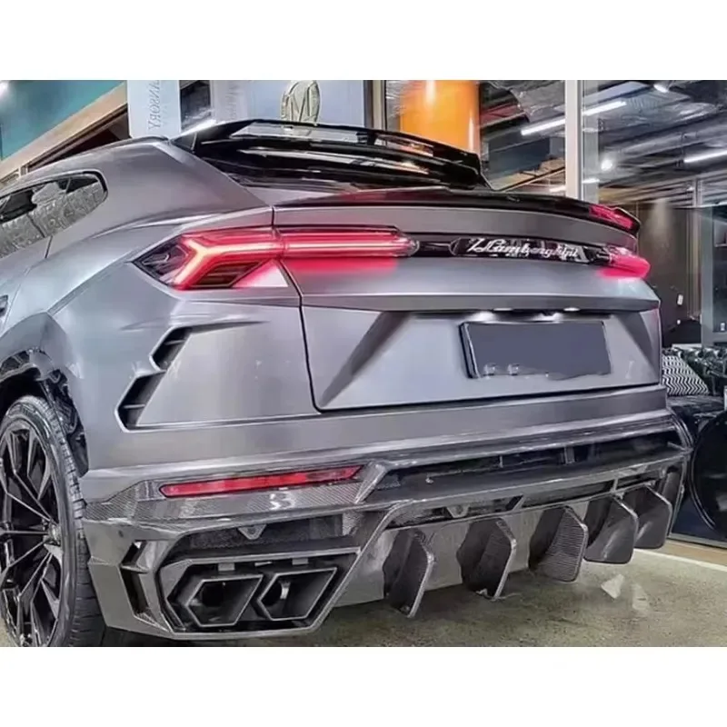 Becquet Lamborghini URUS Fibre de Carbone