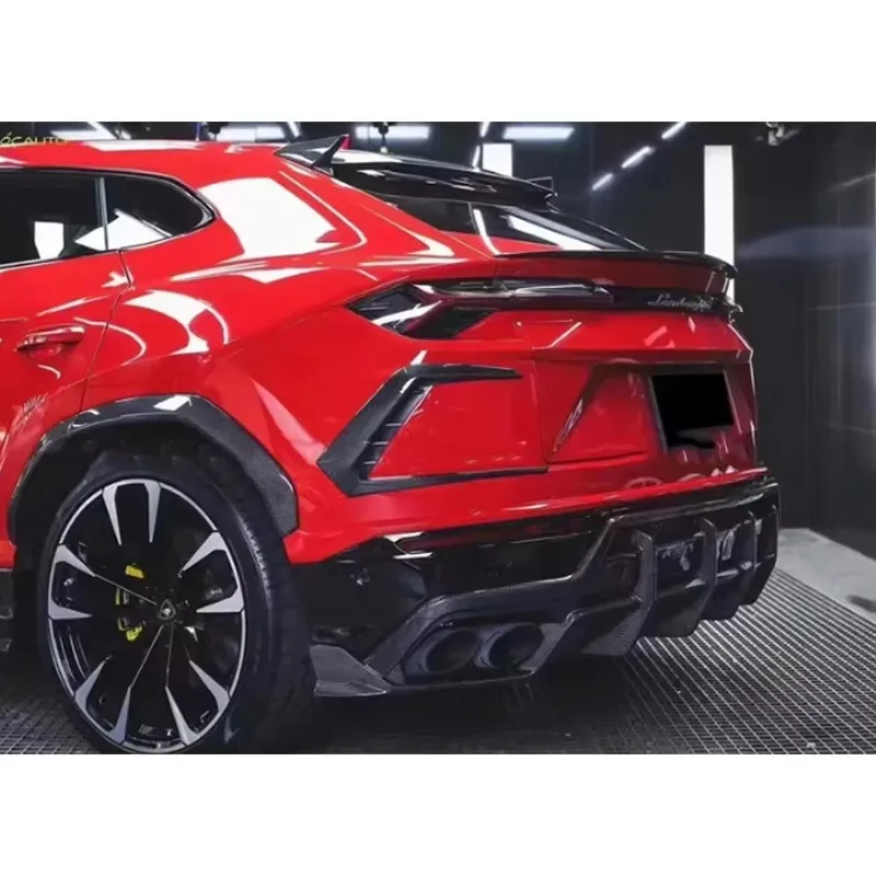 Becquet Lamborghini URUS Fibre de Carbone