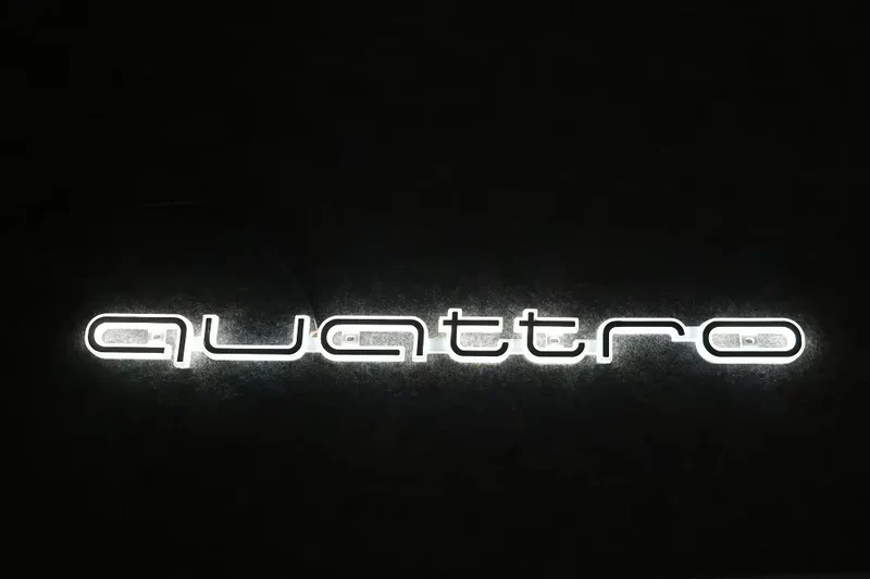 Logo LED Calandre Audi Quattro A3 A4 A6 Q5 Q7