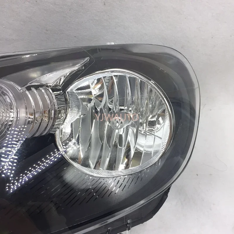 Phares Avant VW Golf 6 2011-2014