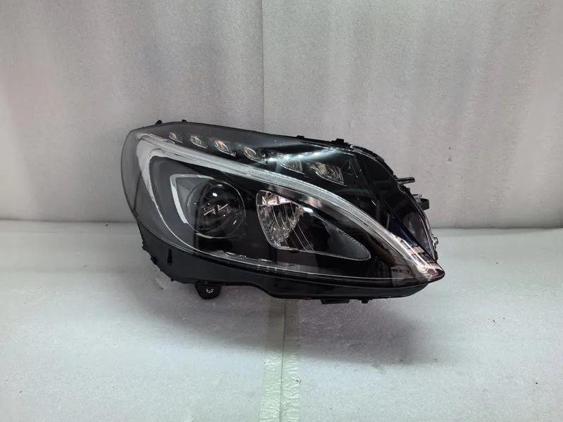 Phares LED Mercedes Classe C W205 2015-2018 gauche ou droite