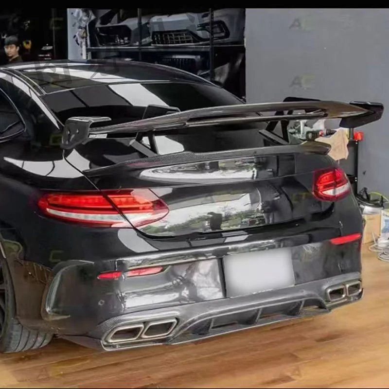 Becquet de Coffre Carbone Mercedes Classe C Coupé W205 2014-2021