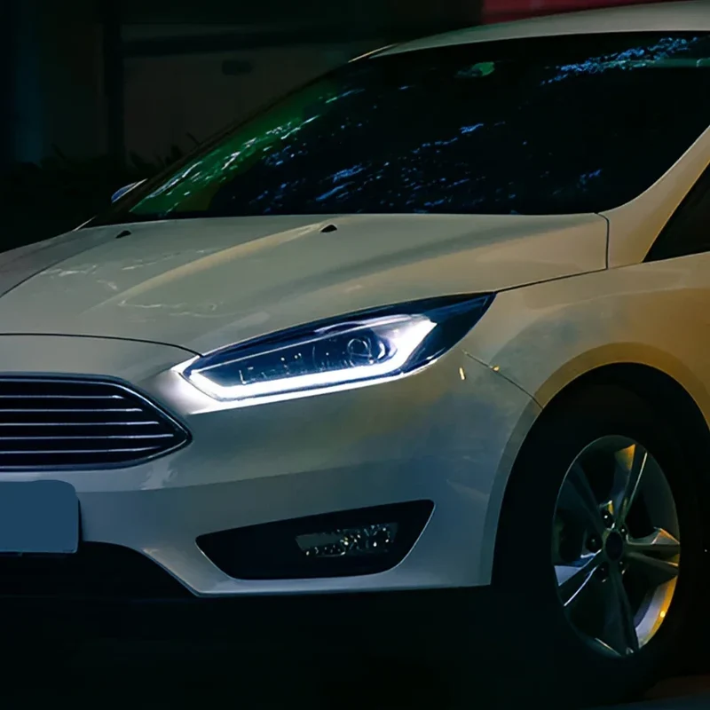 Phares LED Ford Focus 2015-2018