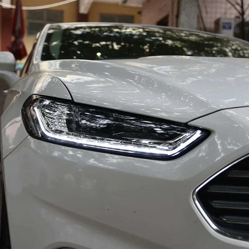 Phares LED Ford Mondeo 2013-2016