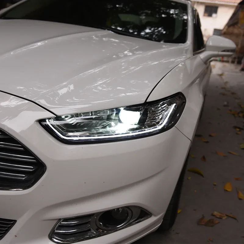 Phares LED Ford Mondeo 2013-2016