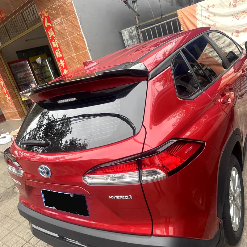 Becquet Arrière Toyota Corolla Cross 2022-2024