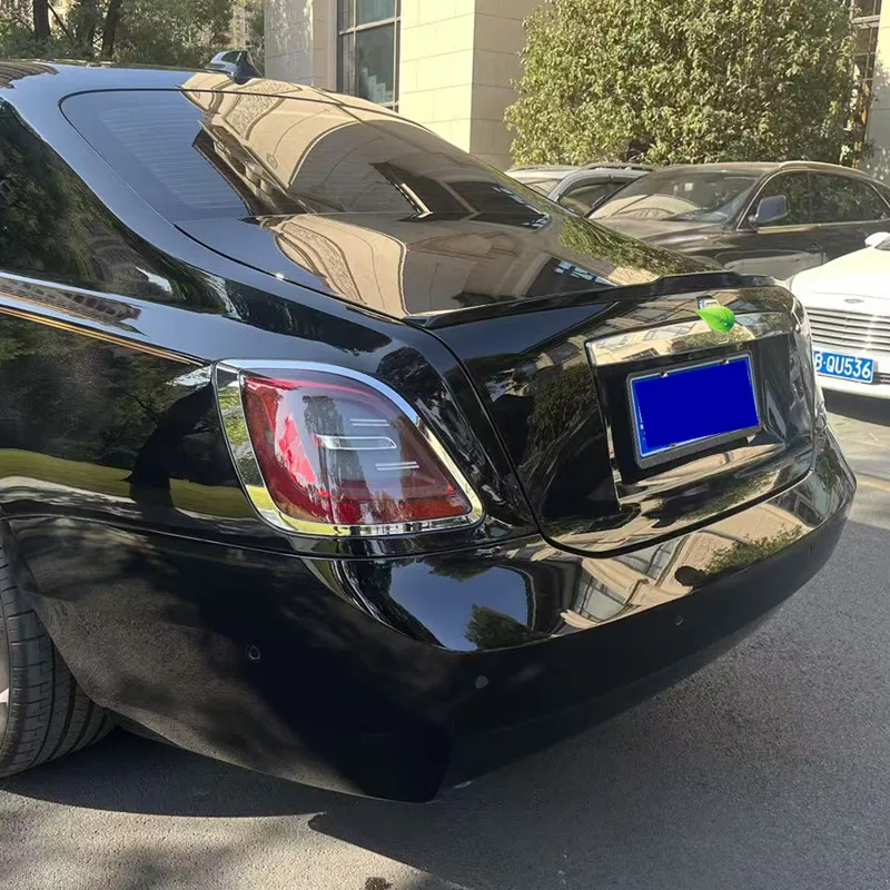Becquet de Coffre Rolls-Royce Ghost 2021-2024