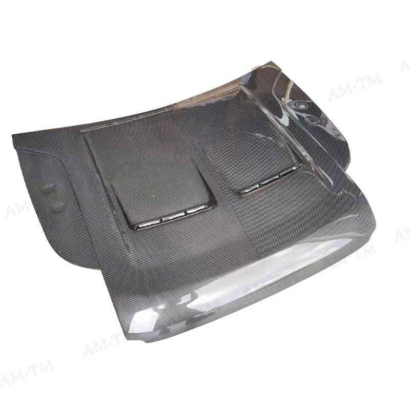 Capot en Fibre de Carbone Land Rover Defender 2020+