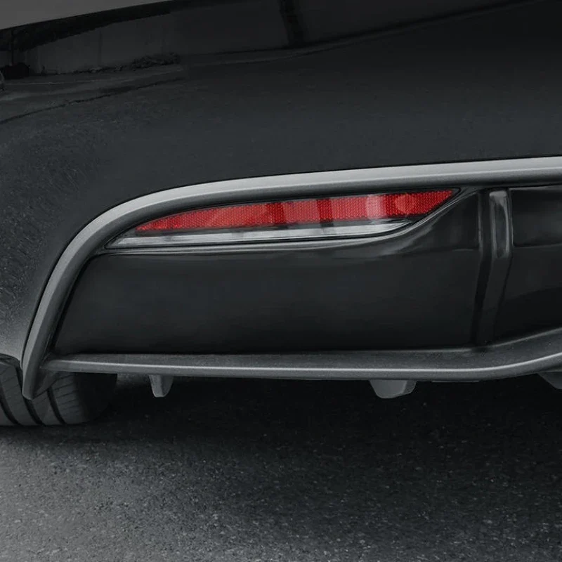 Diffuseur Lèvre Pare-Chocs Arrière Tesla Model 3 Highland Model Y 2024