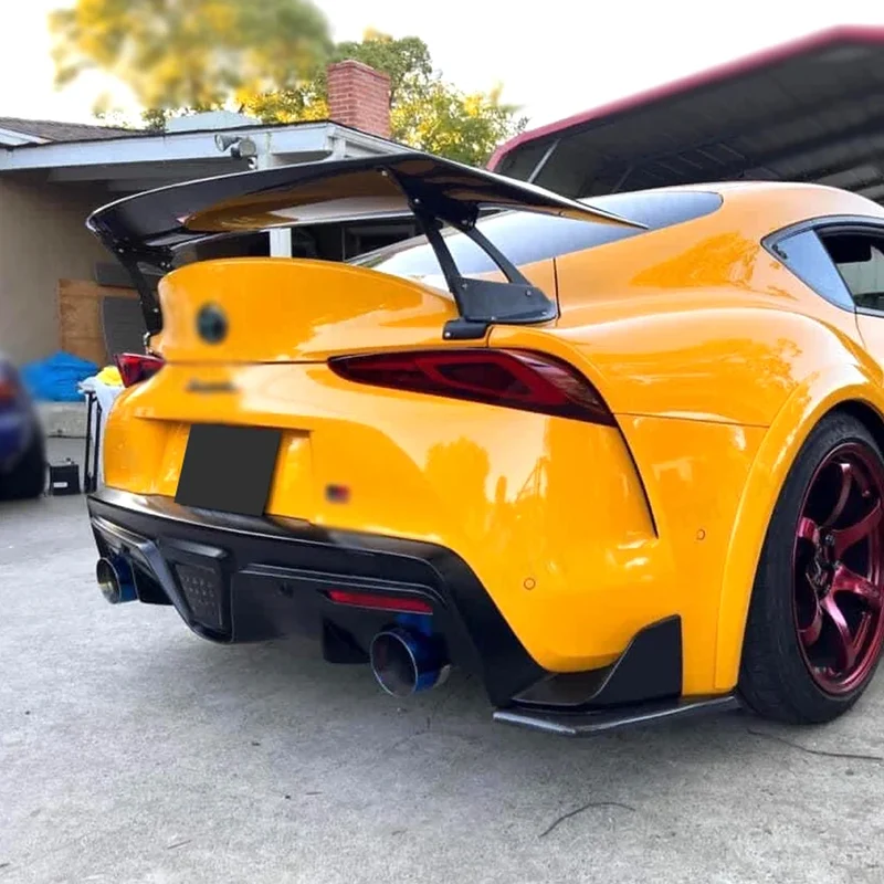 Becquet Arrière Carbone Toyota Supra GR A90 A91 MK5