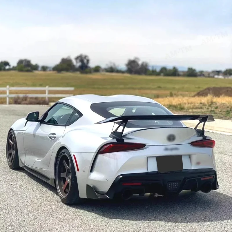 Becquet Arrière Carbone Toyota Supra GR A90 A91 MK5