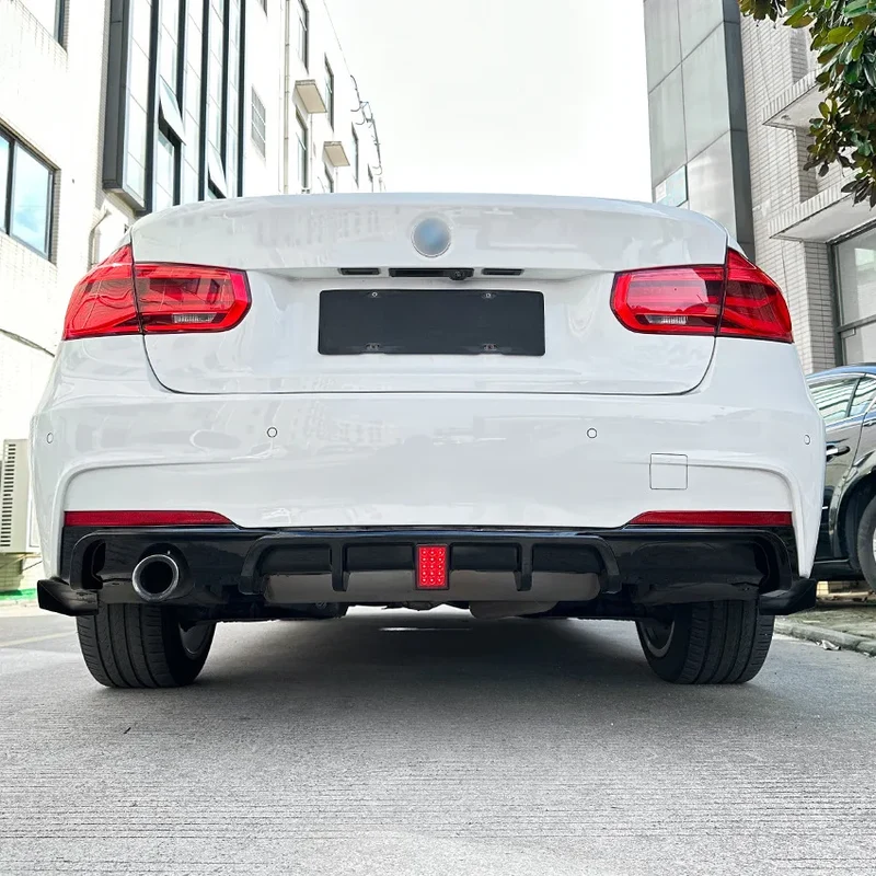 Kit Carrosserie Noir Brillant BMW Série 3 F30 2013-2019