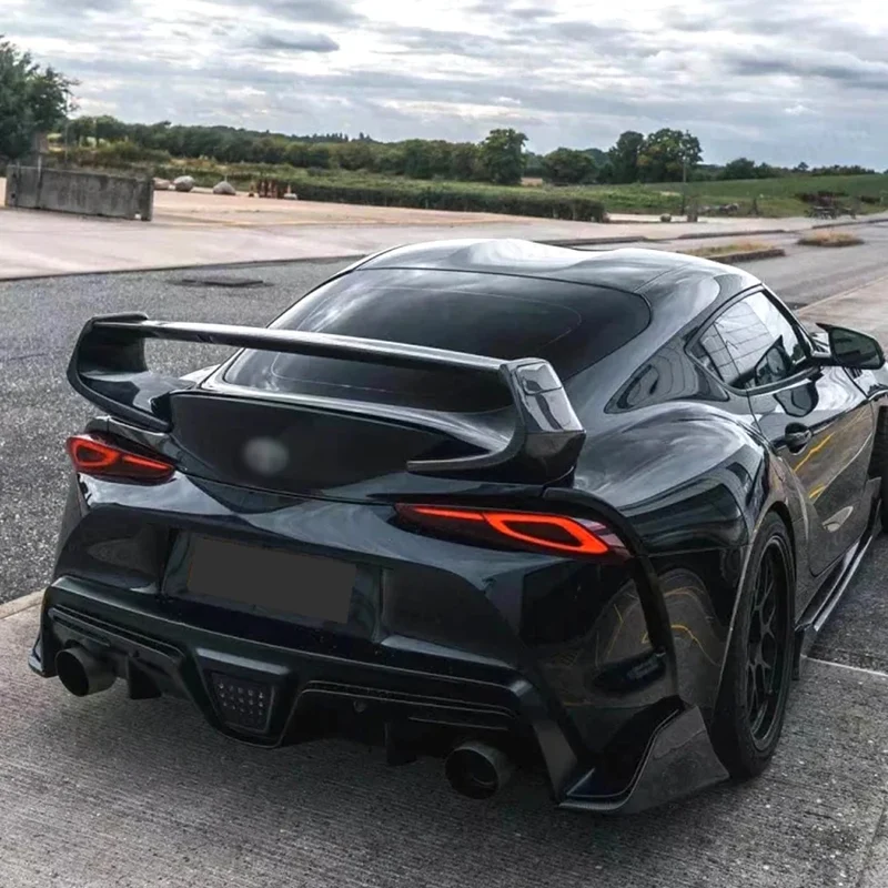 Becquet Arrière Fibre de Carbone Toyota Supra GR A90 A91 2019+