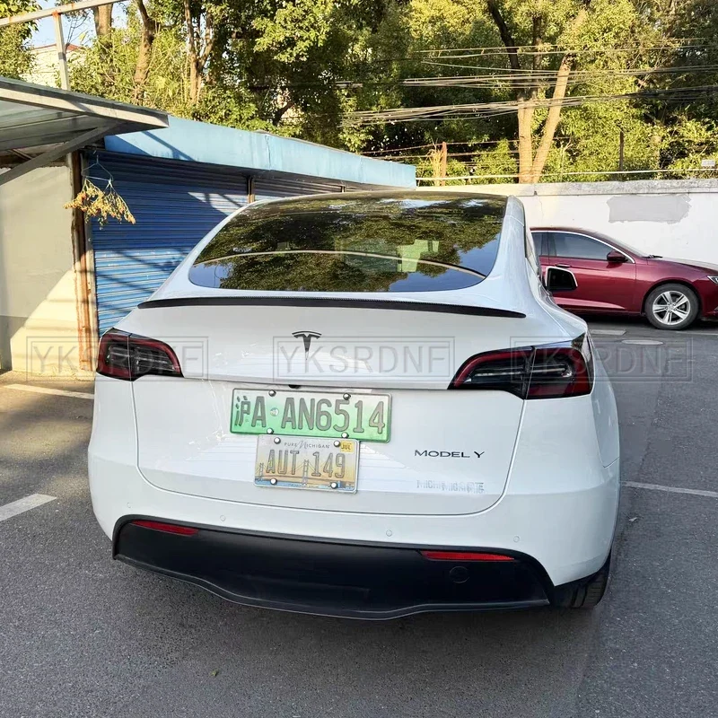 Becquet Coffre Tesla Model 3 Y ABS Performance