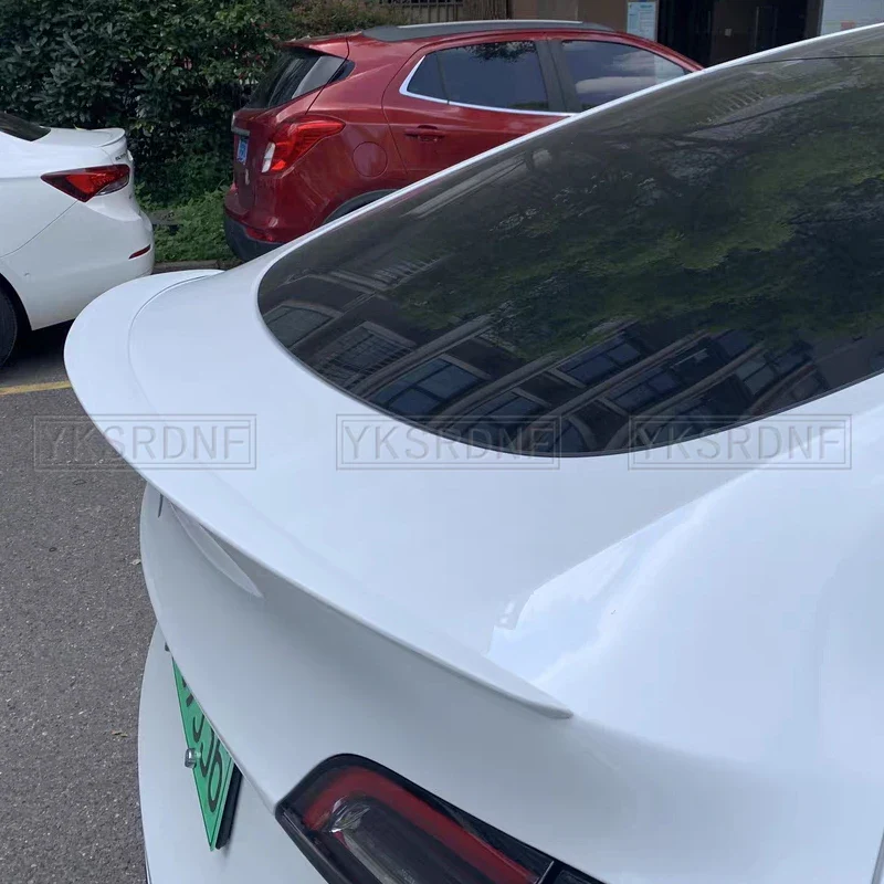 Becquet Coffre Tesla Model 3 Y ABS Performance