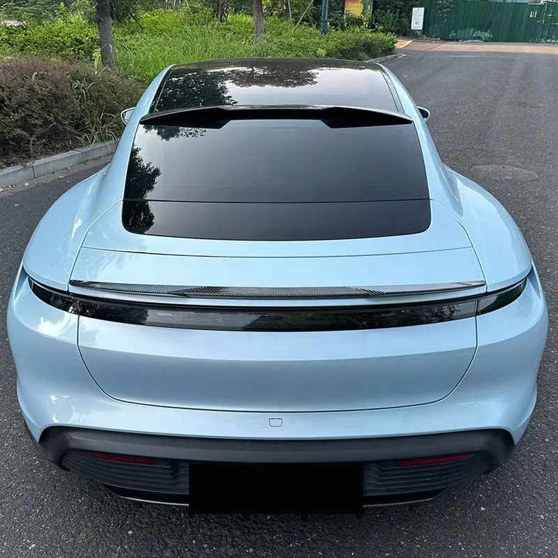 Becquet de Lunette Porsche Taycan 2019-2025 ABS