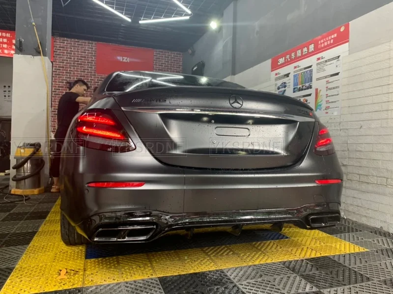 Becquet Mercedes E W213 E63 AMG 2016-2019 ABS