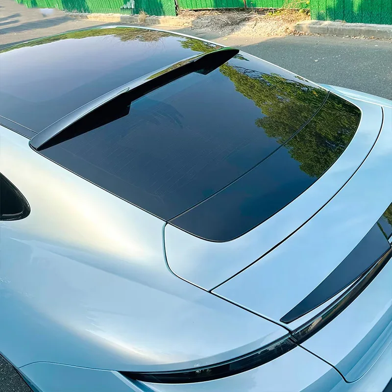 Becquet Central Mid Porsche Taycan 2019+ Carbone