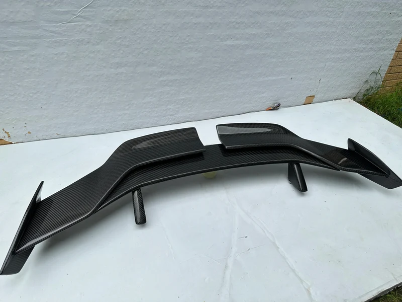 Becquet Toit BMW M3 M4 M5 G20 G80 G82 G30 Carbone