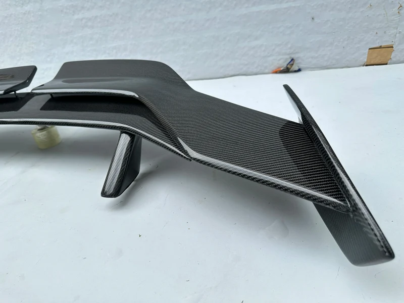 Becquet Toit BMW M3 M4 M5 G20 G80 G82 G30 Carbone