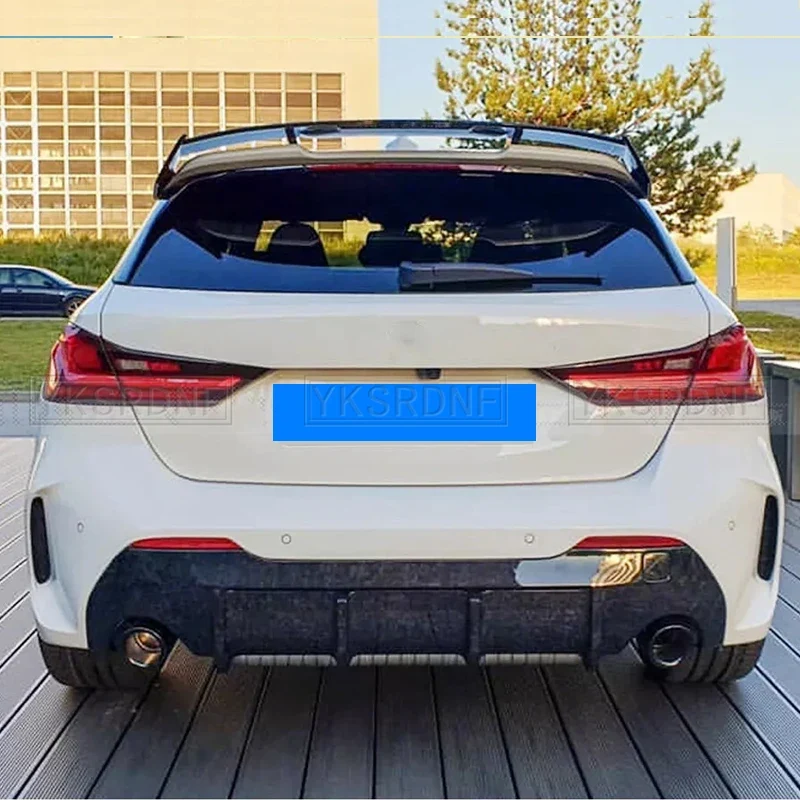Becquet BMW Série 1 F40 F70 116i 118i 2019-2025