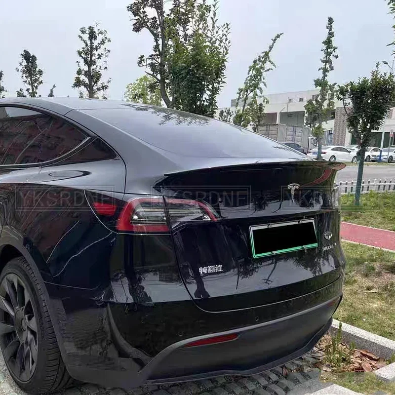 Becquet Coffre Tesla Model 3 Model Y Carbone