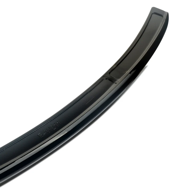 Becquet Coffre Mercedes Classe E W211 AMG 2003-2009