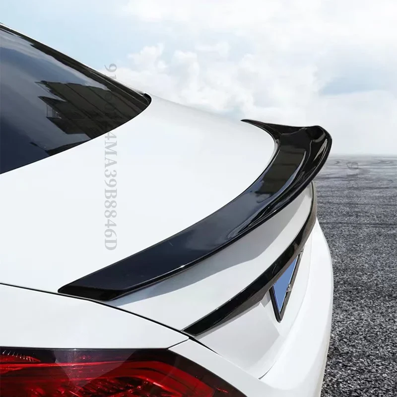 Becquet Diffuseur Mercedes Classe C W205 C63 AMG