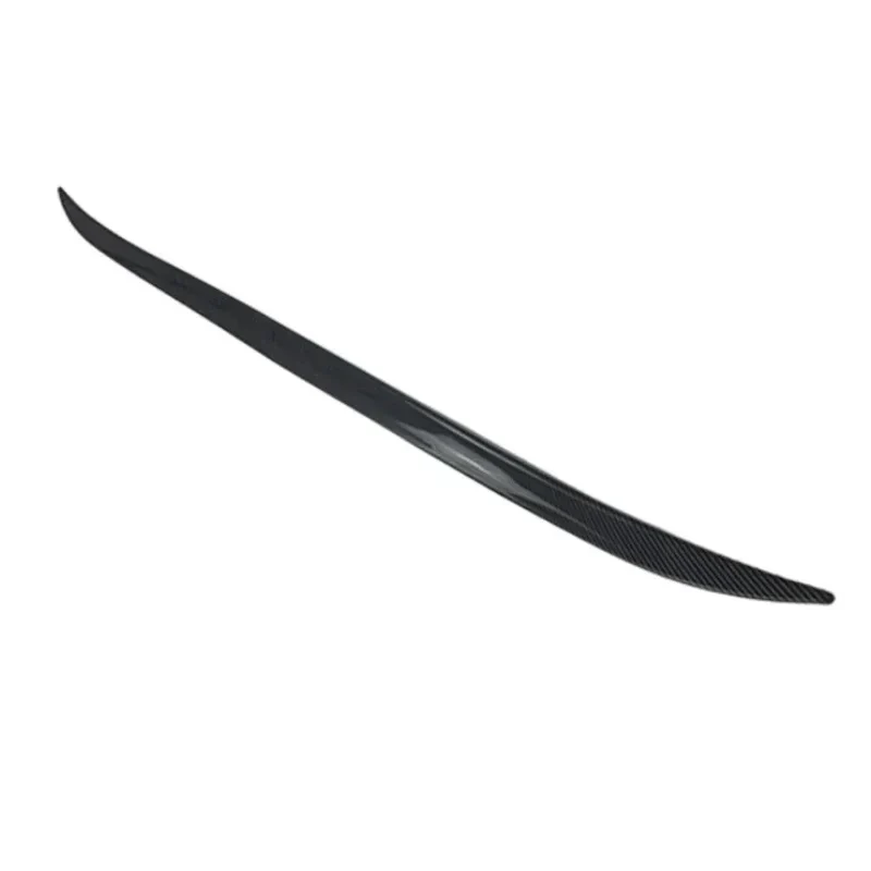 Becquet Universel Souple 1.2M Carbone Adhésif